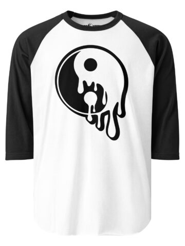 3/4 sleeve raglan shirt
